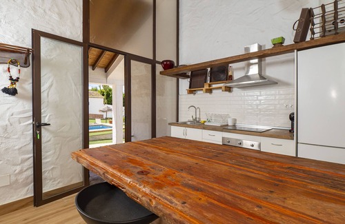 Alora Cabaña | Cubo's Casa Rural Las Caballerias / piscina privada / wifi gratis / BBQ