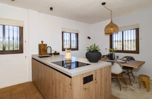 Coin Cabaña | Cubo's Casa Rural Pulpito / aire acondicionado / wifi gratis / piscina privada
