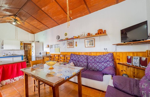 Ardales Cabaña | Cubo's La Casa del Abuelo