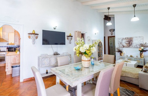 Coin Cabaña | Cubo's Casa Rural Christoria / piscina privada / wifi gratis / pet friendly