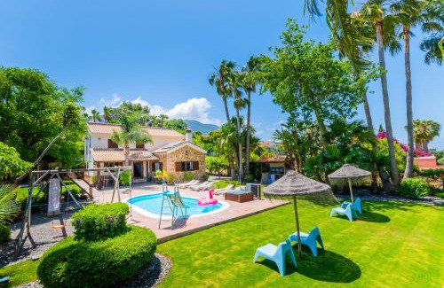 Alhaurín el Grande Villa | Cubo's Villa Llanos de la Plata
