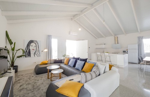 Alhaurín el Grande Villa | Cubo's Villa Loft Monte Perdido / aire acondicionado / wifi gratis / piscina privada
