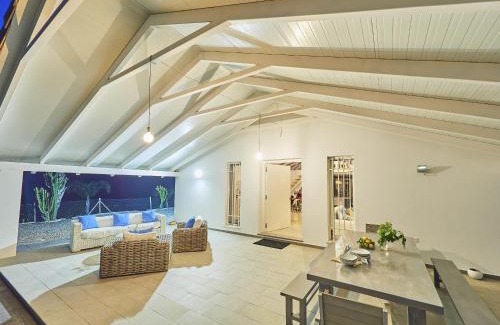 Alhaurín el Grande Villa | Cubo's Villa Loft Monte Perdido