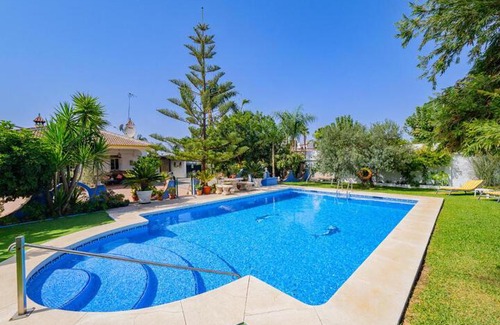 Alhaurín el Grande Hotel | Cubos Casa Vista Alegre