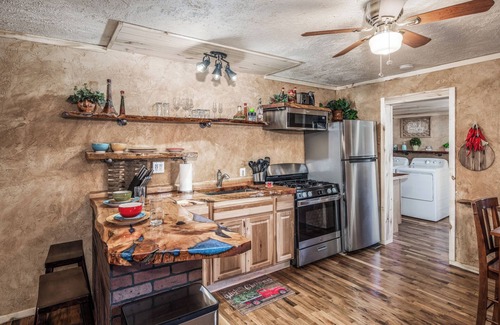 Ruidoso Cabina | Cuddle Up In the Upper Canyon!
