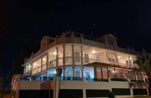 Aguadilla Pueblo Apartamento | Cuesta Vieja