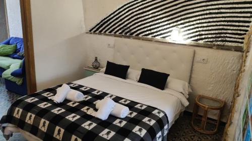 Guadix Casa | Cuevas Cortijo Gachas