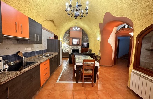Benalúa de Guadix Apartamento | Cuevas la Granja