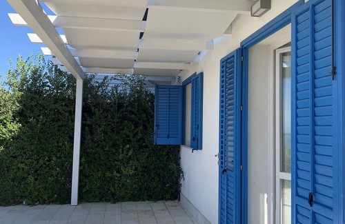 Macari Casa | Cuffa casa con vista al mar