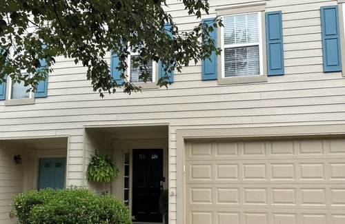 Duluth Casa | Cul de sac Townhome Close Location Atlanta Spacious Bedroom Private entrance