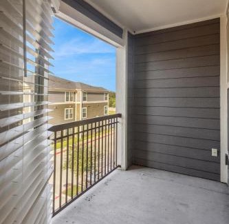 Southeast Houston Apartamento | Cullen 4307 I Parking I Pool I Gym I 2bd2bth