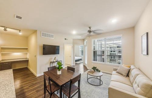 Southeast Houston Apartamento | Cullen 4307 I Parking I Pool I Gym I 2bd2bth
