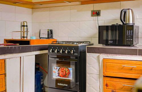 Gulu Apartamento | Culture House - Heritage Stay with Family Comforts