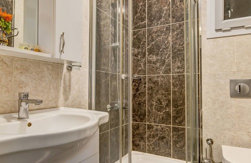 Mithatpasa Hotel | Cunda Nefes Hotel