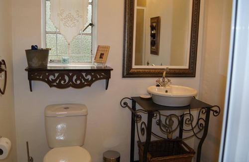 Ga-Segonyana Cama Y Desayuno | Cunningham Cottage Guest House