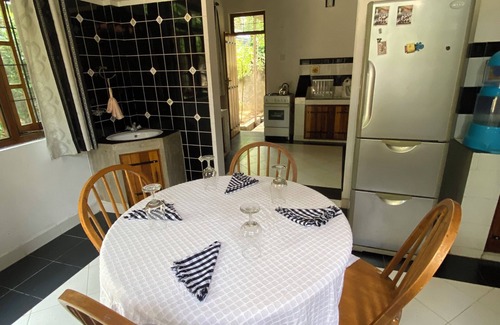 Kandy Casa | Cup of Tea & Clear Skies - A cozy home 10 minutes from Kandy City center.