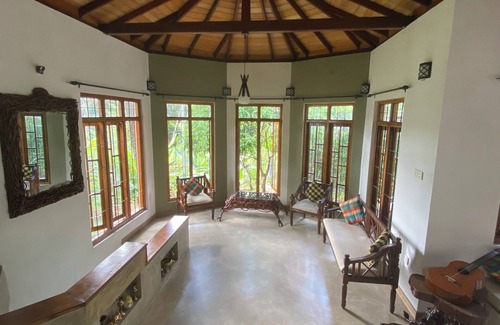Kandy Casa | Cup of Tea & Clear Skies - A cozy home 10 minutes from Kandy City center.