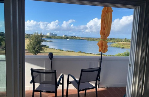 Maho Apartamento | Cupecoy lagoon duplex