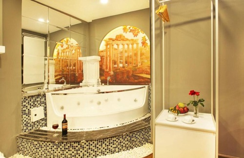 Phu Nhuan Hotel | Cupid 2 Hotel