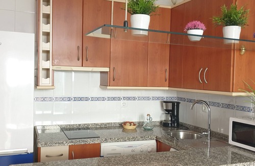 El Morche Apartamento | Cupido Beach El Morche. Patio, Costa, Mar y Playa.