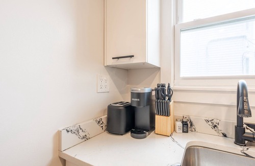 North Ironbound Apartamento | Curated Comfort 1 BR Apt. 8 Min to Penn Station!