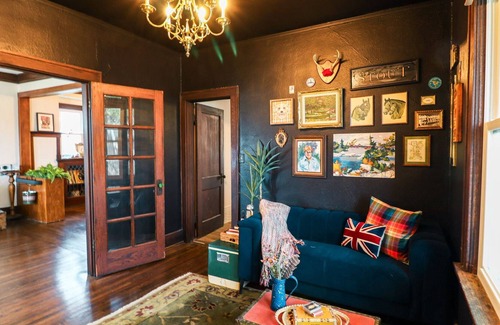 Aksarben - Elmwood Park Casa | Curated Craftsman Charm in the Heart of Omaha