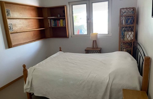 Curl Curl Cabaña | Curl Curl beach cottage.