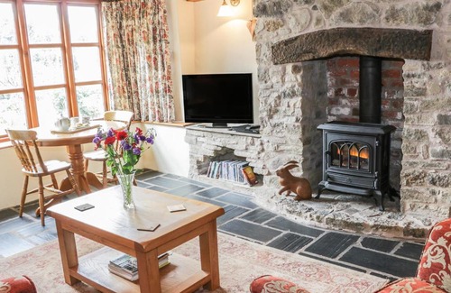 Pontesbury Casa | Curlew Cottage, Shrewsbury