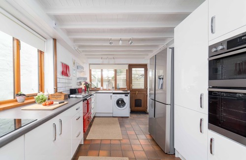 Lelant Casa | Curlew Cottage – Sleeps 4 – Garden – Dog Friendly