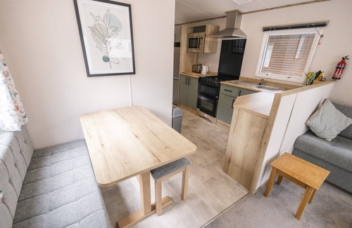 Mudeford Cabaña | Curlew is a brand new property situated on the boutique Sandhills Holiday Park in Mudeford