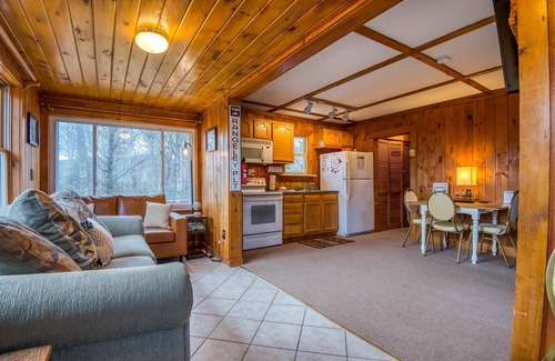 Rangeley Plantation Cabina | Curley Cabin - Mountain & Lake views