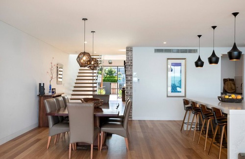Freshwater Casa | Curly Luxe - Agua dulce, Nueva Gales del Sur