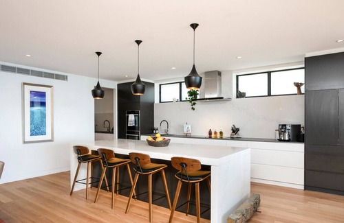 Freshwater Casa | Curly Luxe - Agua dulce, Nueva Gales del Sur