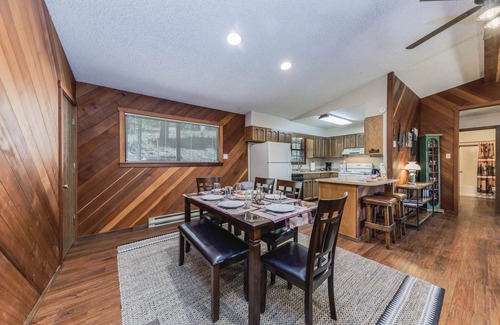 Ruidoso Cabina | Curly Pine Cabin