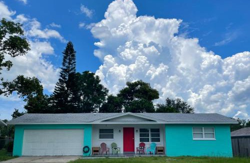 Clearwater Casa | Curly Sunshine Clearwater