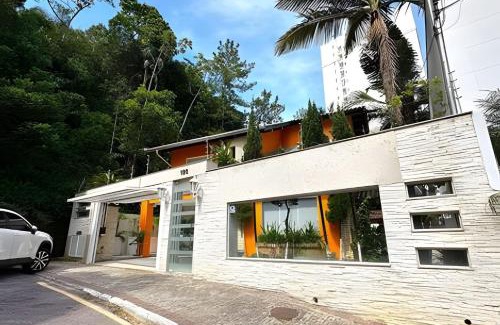 Pioneiros Casa | CURTA! |135| Casa | Piscina | Prox. Roda Gigante