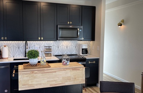 Curtis Park Casa | Curtis park home 5 minutes to downtown Denver 5 Points area