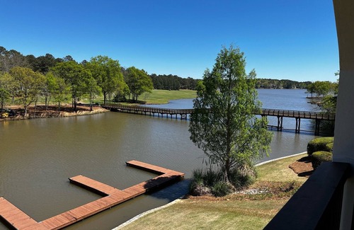 Lake Oconee Villa | Lago Oconee - 2 habitaciones / 2 baños - Primavera 2018