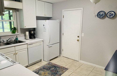 Southside Casa | Cush Jax Baymeadows Ranch, Close to Everything!