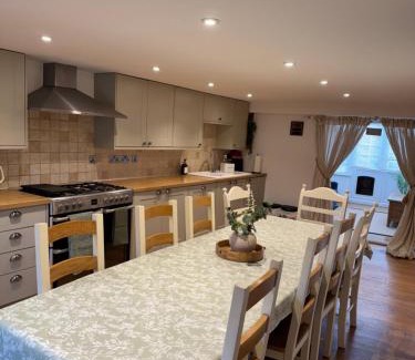 West Runton Casa | Custard Cottage West Runton Special 1 bedroom rate for couples