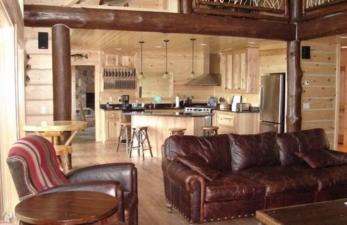 Hayward Casa | Custom Built Home en Round Lake