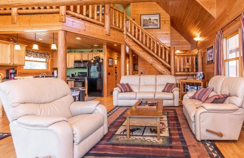 Rome Casa | CUSTOM BUILT LOG HOME ON LAKE ARROWHEAD GOLF COURSE