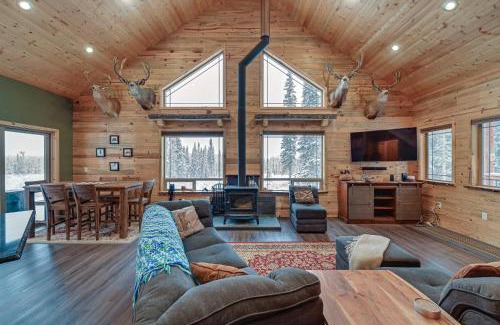 Kasilof Casa | Custom Kasilof Cabin on 40 Private Acres