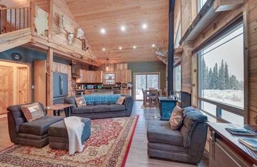 Kasilof Casa | Custom Kasilof Cabin on 40 Private Acres