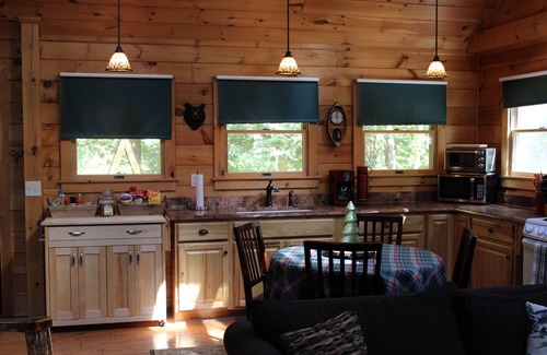 Bath Casa | Custom Log Cabin on Wild Ammonoosuc River