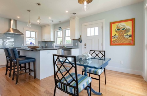Green Hill Casa | Custom Waterfront Home on Green Hill Pond with kayaks, walk to beach