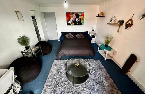 North Wall Casa | CustomHouse Balcony view, Dublin 1