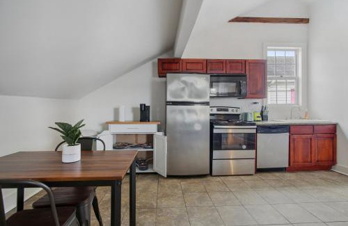 South 7th Ward Apartamento | Cute 1bed 1bath 4block French Q near Bourbon St and Jazz venues