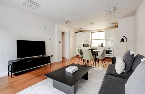 Bridge Apartamento | Cute 1BR Apt in the City close to Monument & London Bridge by Blueground