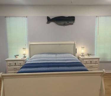 Palm Harbor Casa | Cute 2 bedroom home, peaceful and so central !